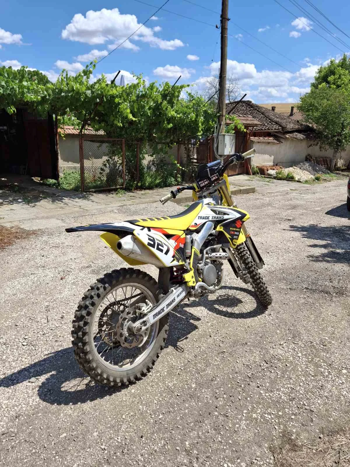 Suzuki 250  - изображение 4