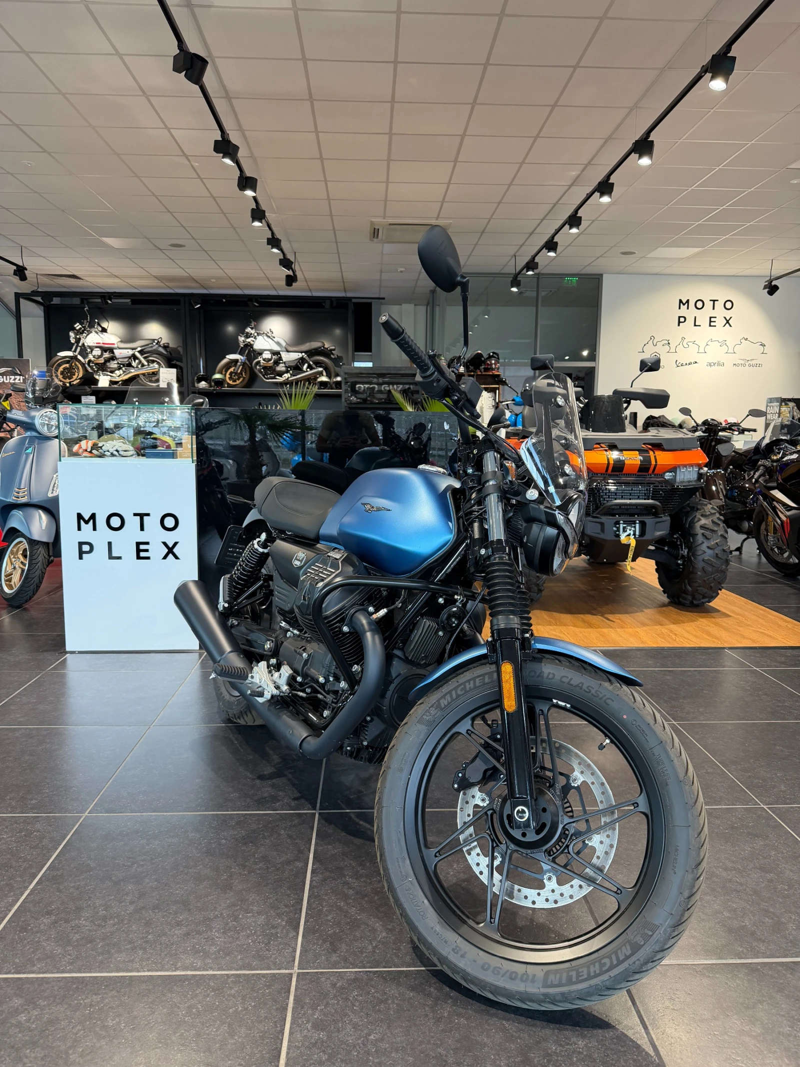 Moto Guzzi V V7 Stone