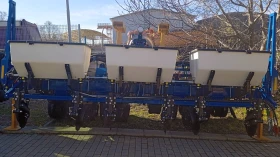 Сеялка Kinze 3005, снимка 1