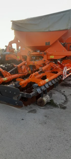 Сеялка KUHN KUHN SPEEDLINER 6000- 2011, снимка 3
