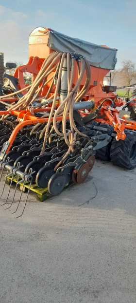 ������ KUHN KUHN SPEEDLINER 6000- 2011 | Mobile.bg � ����� ������ 11