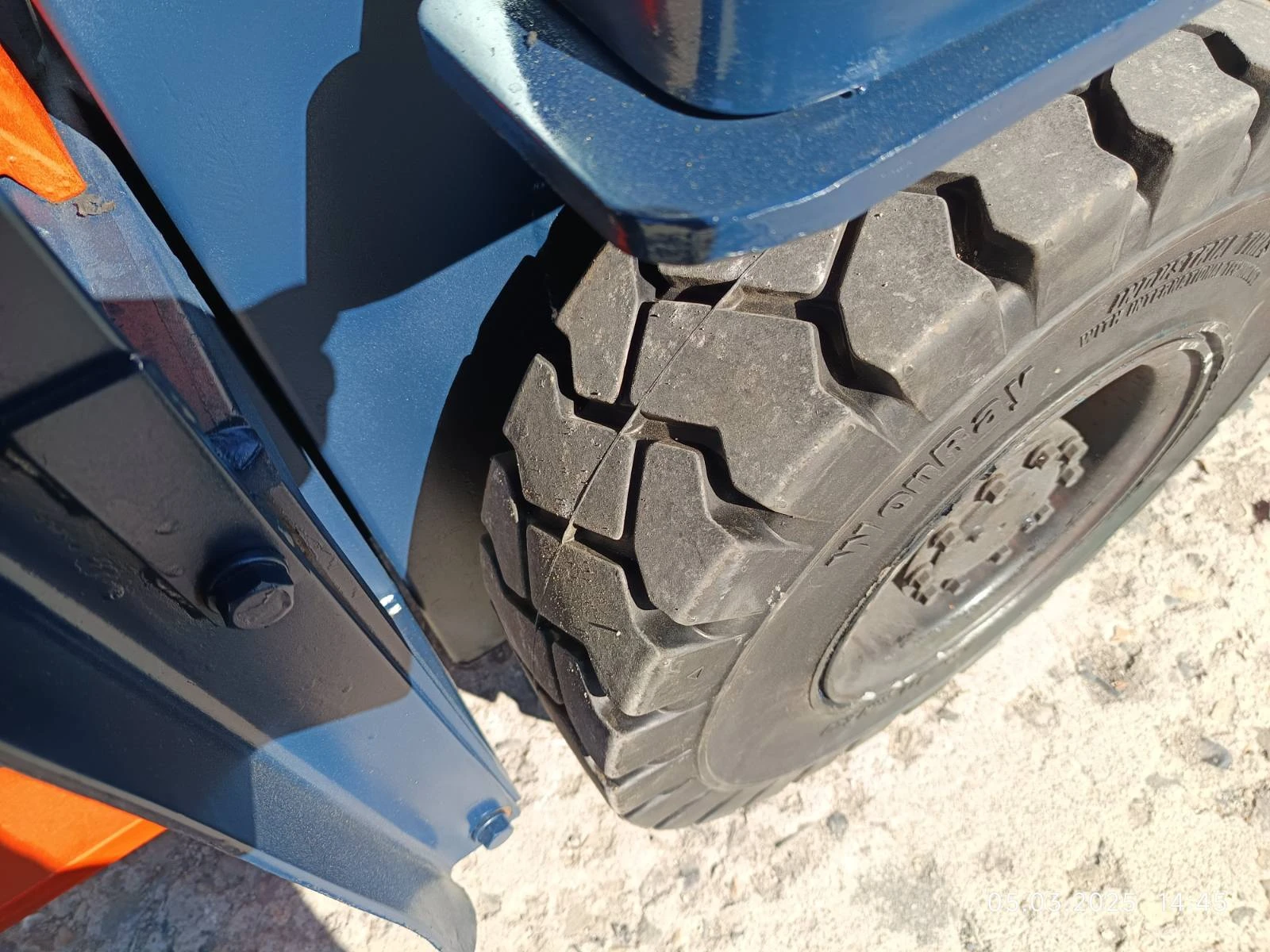  Toyota     | Mobile.bg   8