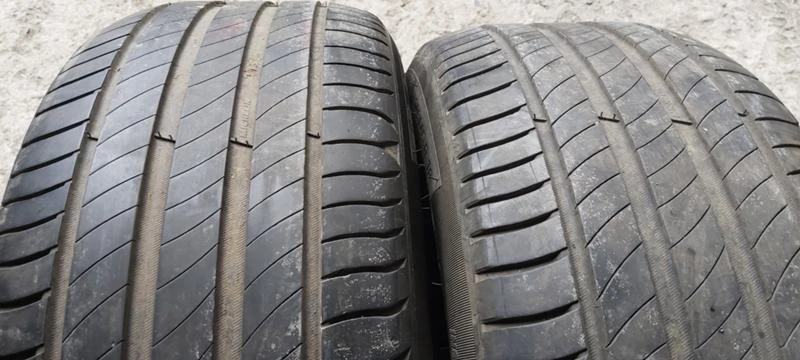 Гуми Летни 245/45R18, снимка 3 - Гуми и джанти - 33033720