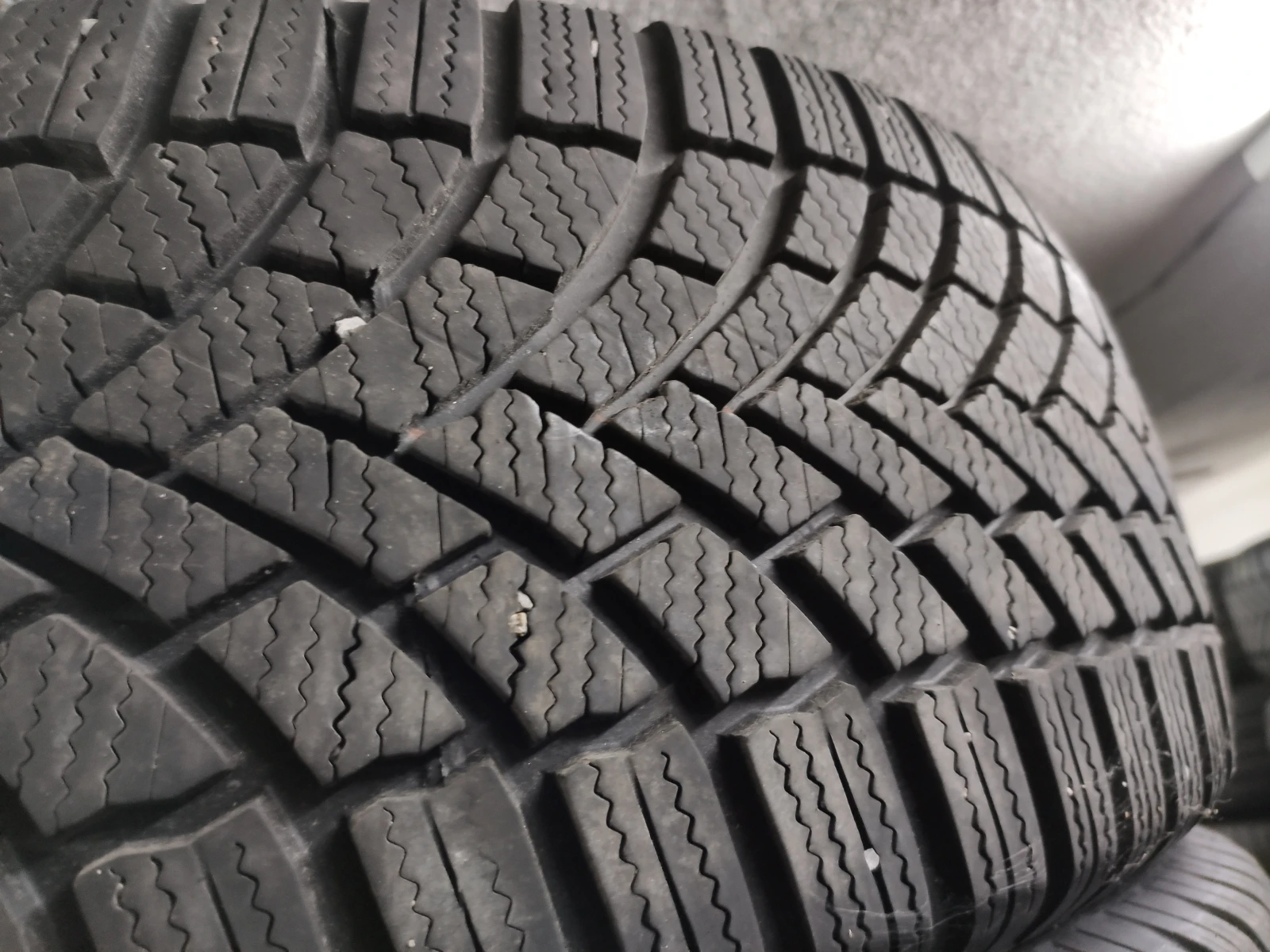  215/60R16 | Mobile.bg   9