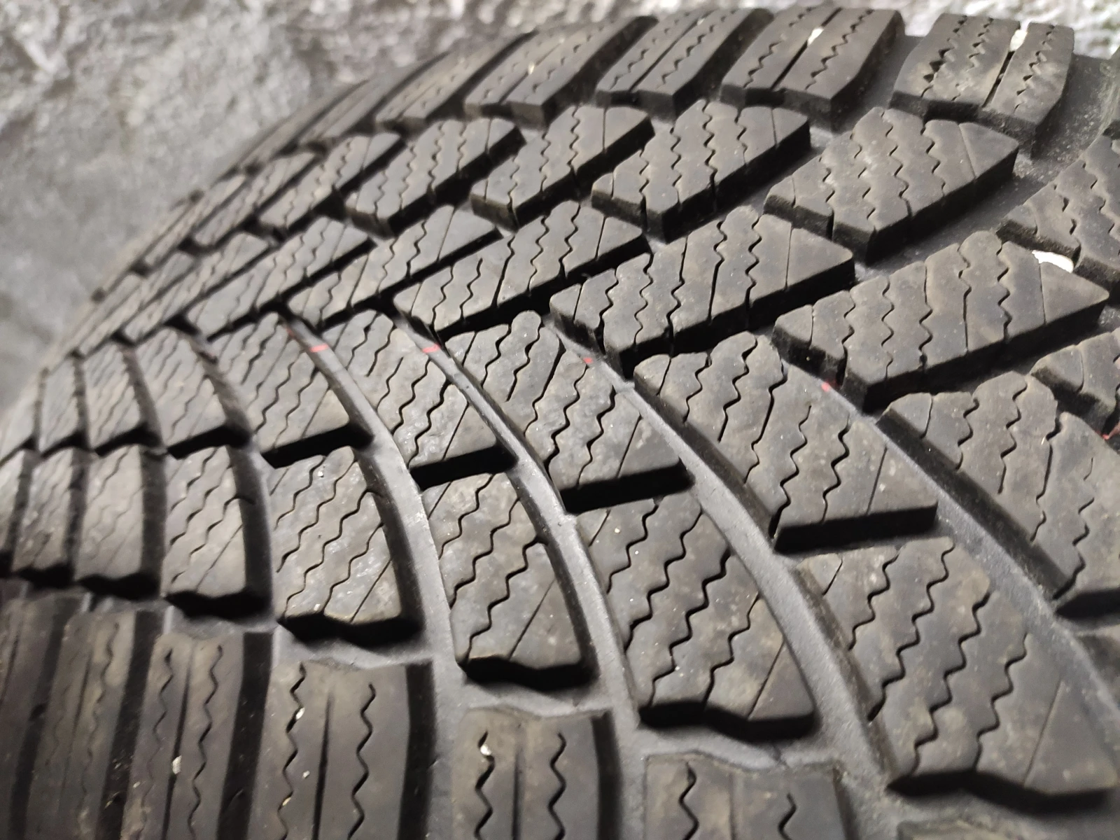  215/60R16 | Mobile.bg   5