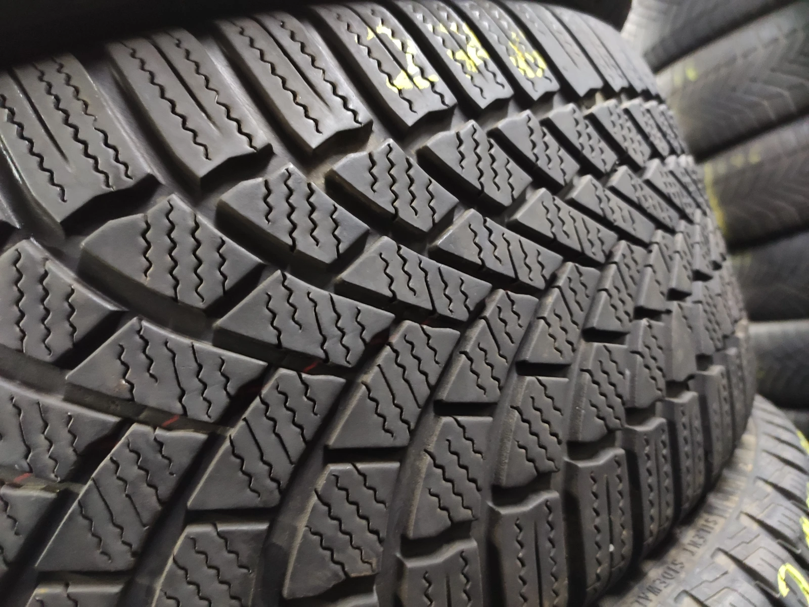  215/60R16 | Mobile.bg   6