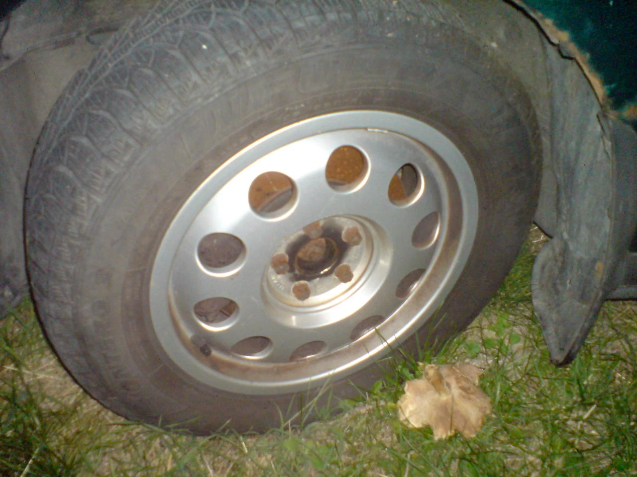 ���� � ������ 195/65R15 | Mobile.bg � ����������� 1