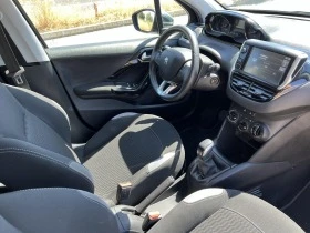 Peugeot 208 1.2, снимка 8