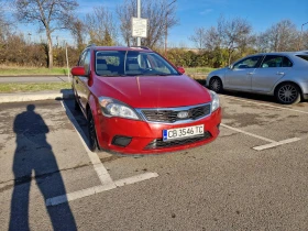 Kia Ceed CRDI , снимка 2