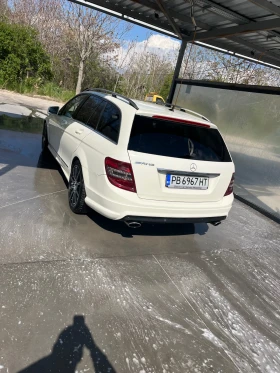 Mercedes-Benz C 320 Avangarde AMG, снимка 2