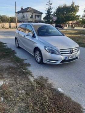 Mercedes-Benz B 180, снимка 2