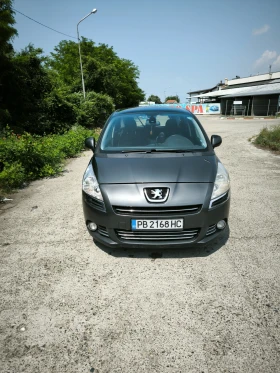     Peugeot 5008 Panorama 