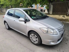 Обява за продажба на Toyota Auris 1.4D4D ~9 799 лв. - изображение 1