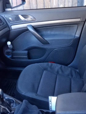 Skoda Octavia 2.0 tdi - 3605 € / 7050.77 лв. - 75741073 9