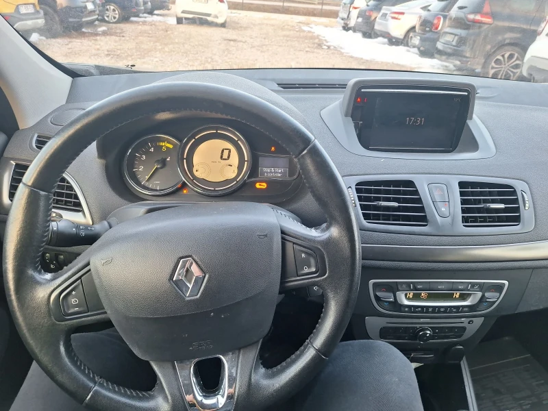 Renault Megane 1.5dci, снимка 12 - Автомобили и джипове - 44482767