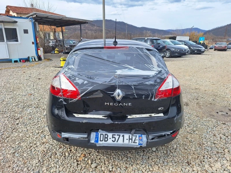 Renault Megane 1.5dci, снимка 4 - Автомобили и джипове - 44482767