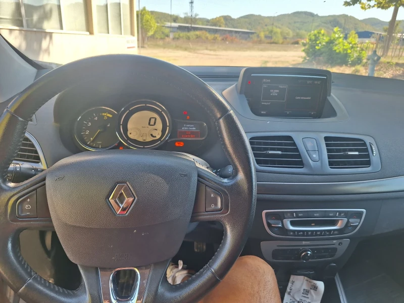 Renault Megane 1.5dci, снимка 13 - Автомобили и джипове - 44482767