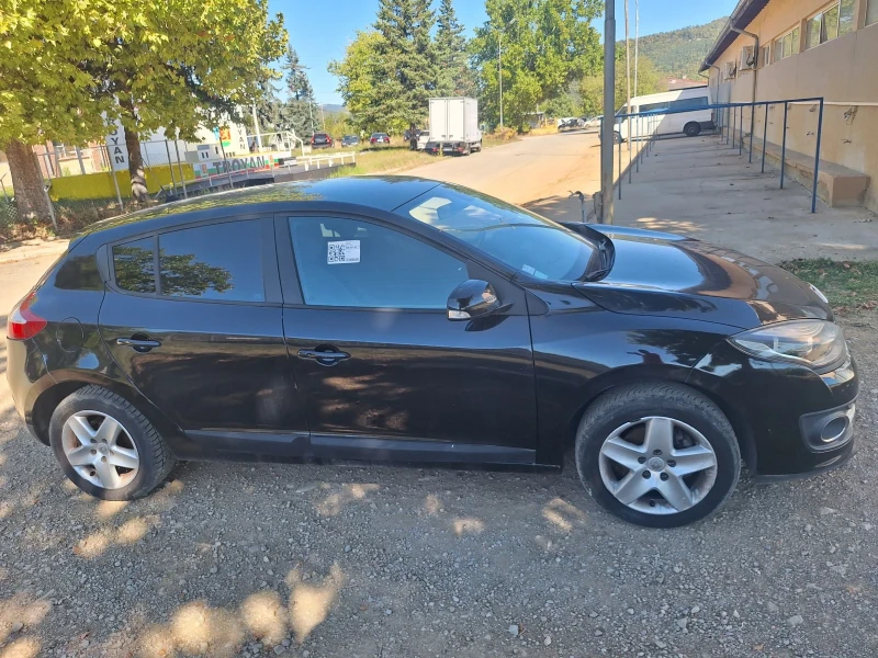 Renault Megane 1.5dci, снимка 6 - Автомобили и джипове - 44482767