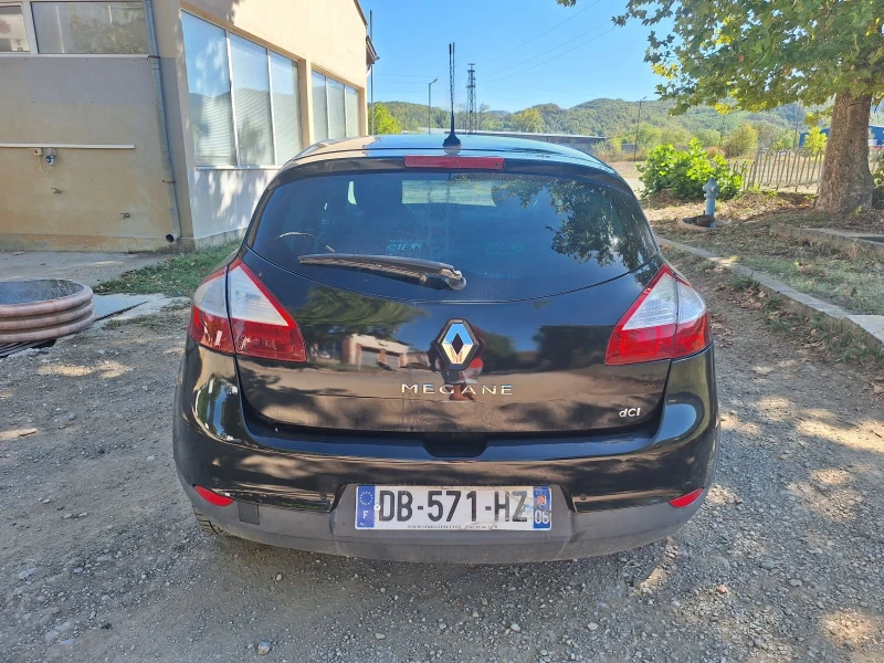 Renault Megane 1.5dci, снимка 4 - Автомобили и джипове - 44482767
