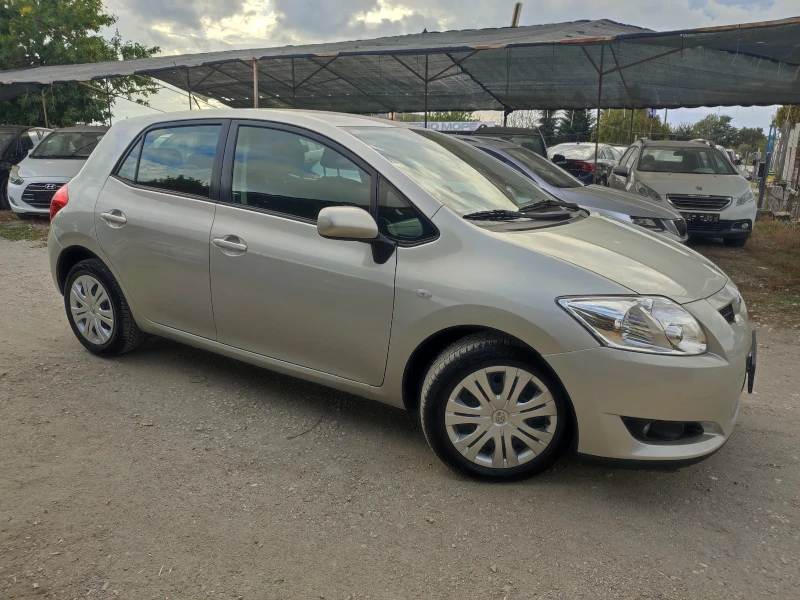 Toyota Auris 1.6i КЛИМАТРОНИК/АВТОПИЛОТ/УНИКАЛЕН , снимка 3 - Автомобили и джипове - 47211166