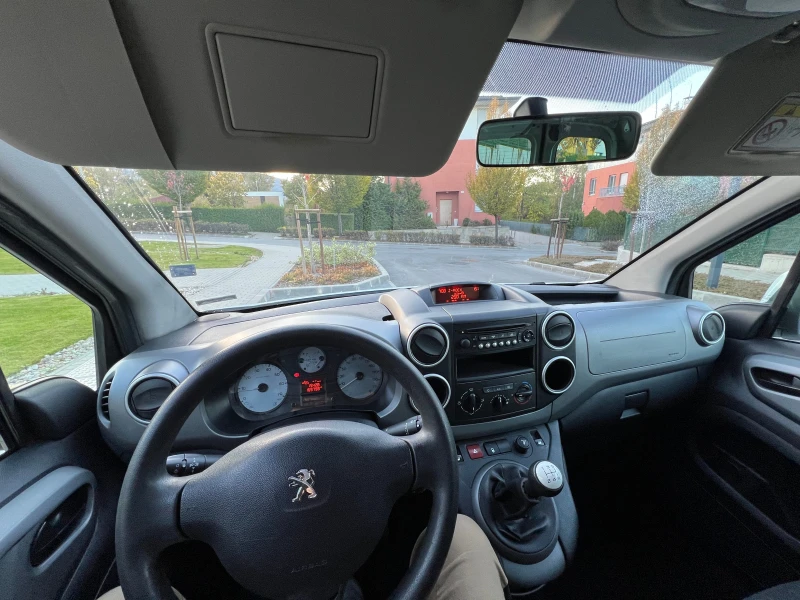 Peugeot Partner 1.6HDI* Tepee* N1* КРУИЗКОНТРОЛ* EU5* 4+ 1* , снимка 9 - Автомобили и джипове - 47919812