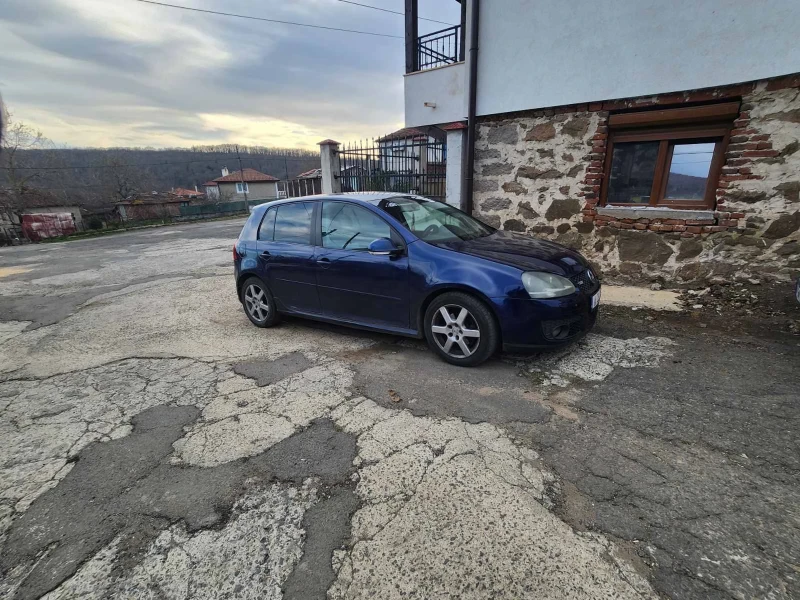 VW Golf, снимка 3 - Автомобили и джипове - 48640681