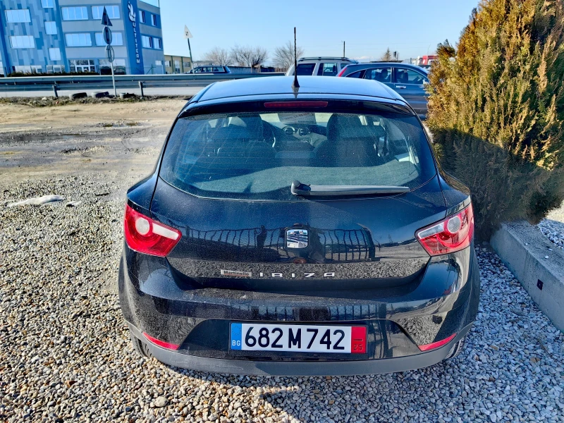 Seat Ibiza Хечбек, снимка 6 - Автомобили и джипове - 48726981