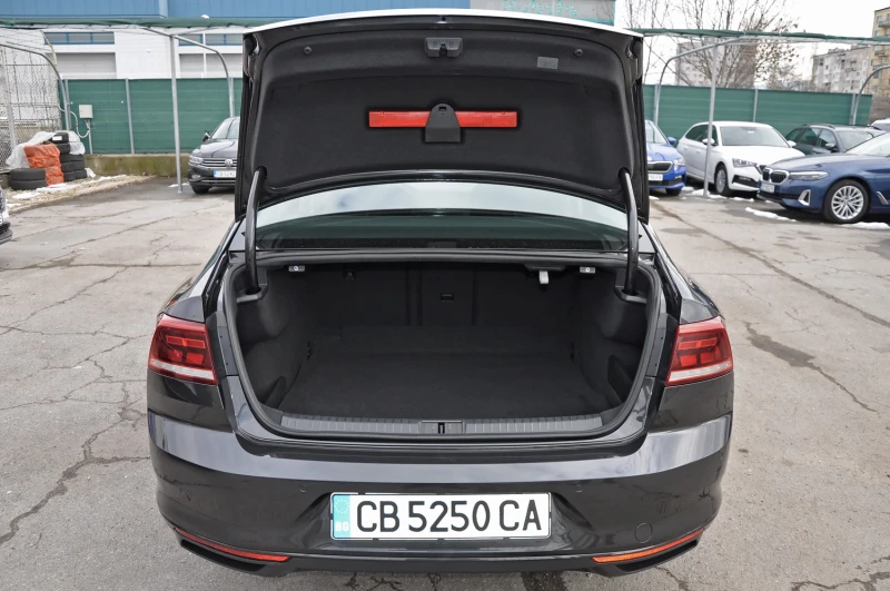 VW Passat 1.5 TSI (150кс) DSG Гаранционен!!!, снимка 14 - Автомобили и джипове - 48800269