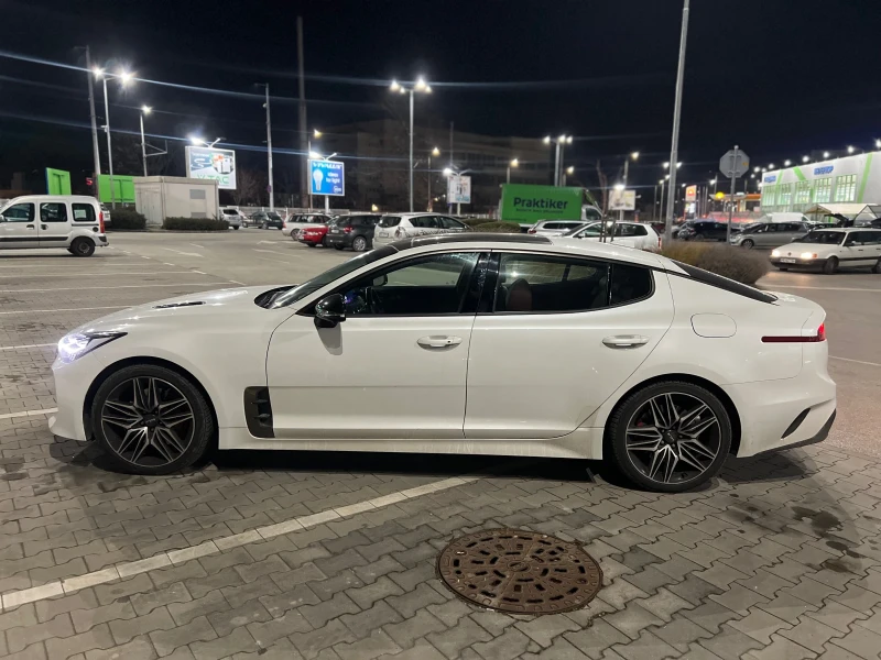 Kia Stinger, снимка 5 - Автомобили и джипове - 49119545