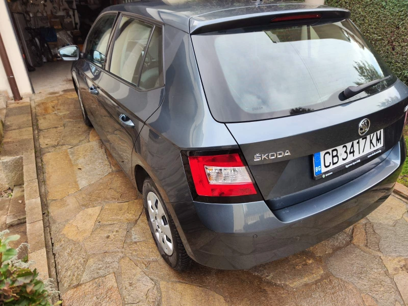 Skoda Fabia, снимка 3 - Автомобили и джипове - 49131379