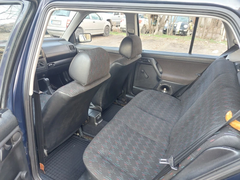 VW Golf, снимка 6 - Автомобили и джипове - 49198858