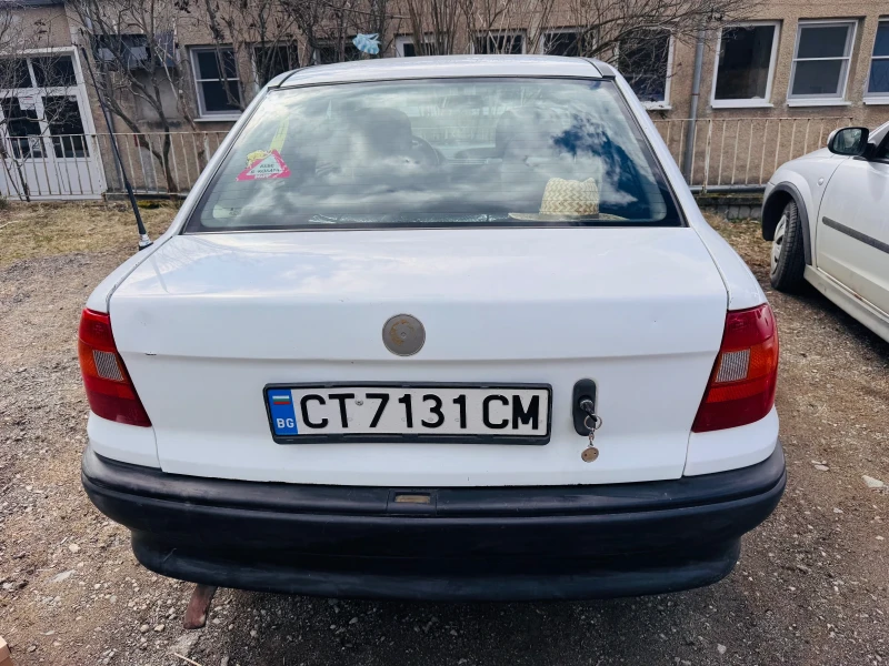 Opel Astra, снимка 4 - Автомобили и джипове - 49348137