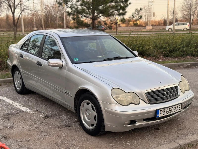 Mercedes-Benz C 180, снимка 1 - Автомобили и джипове - 49499787