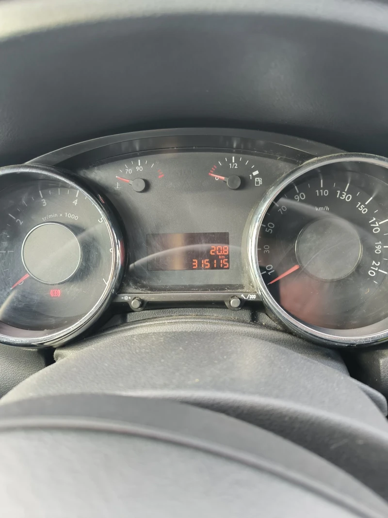 Peugeot 5008 Panorama , снимка 13 - Автомобили и джипове - 50628092