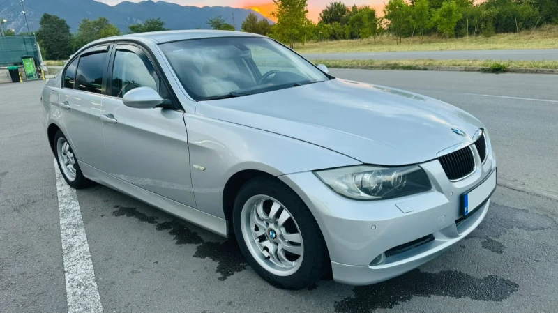 BMW 320, снимка 2 - Автомобили и джипове - 52358494