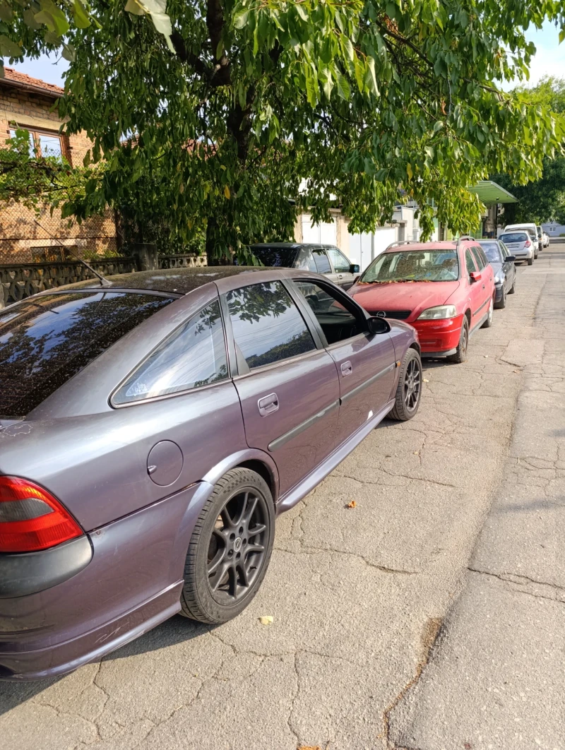 Opel Vectra 2.5 V6, снимка 5 - Автомобили и джипове - 51671904