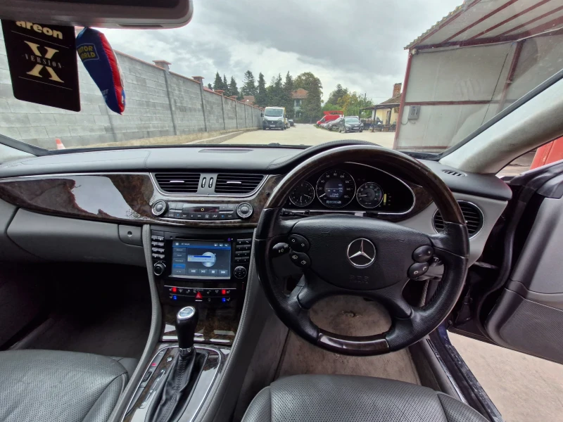 Mercedes-Benz CLS 500 FULL 7G-TRONIC, снимка 12 - Автомобили и джипове - 52529839