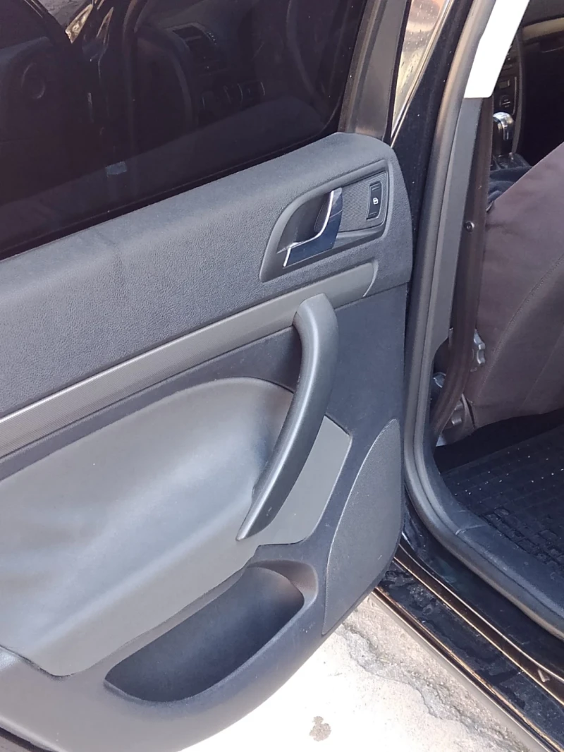 Skoda Octavia 2.0 tdi, снимка 6 - Автомобили и джипове - 53049512