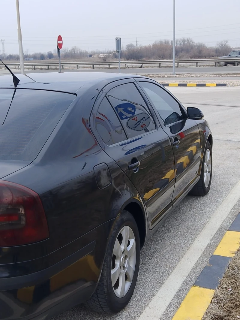 Skoda Octavia 2.0 tdi, снимка 3 - Автомобили и джипове - 53049512