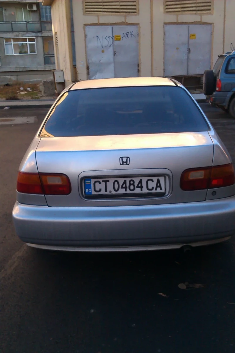 Honda Civic, снимка 2 - Автомобили и джипове - 52509411
