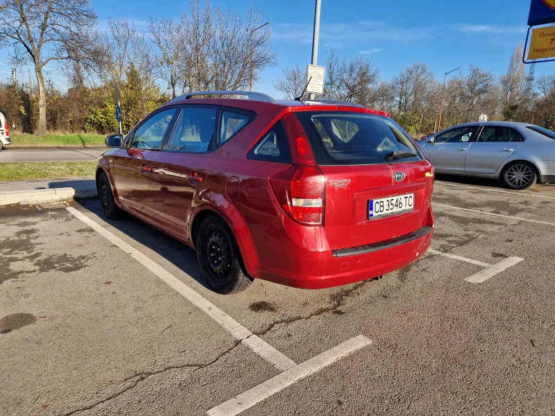 Kia Ceed CRDI , снимка 5 - Автомобили и джипове - 52535988