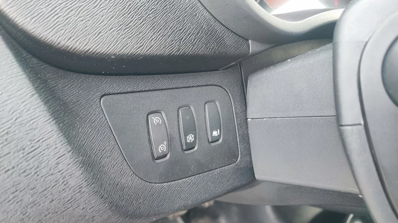 Renault Kangoo 1.5 dci, снимка 13 - Автомобили и джипове - 52727260