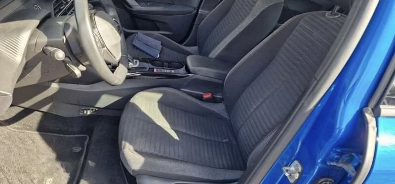 Peugeot 2008 E-2008 , снимка 6 - Автомобили и джипове - 52852157