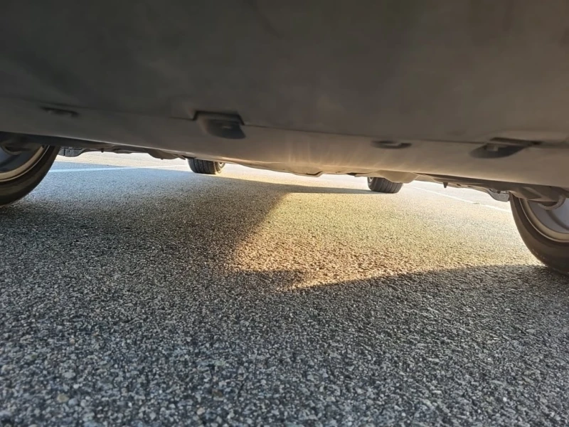 Tesla Model Y * LONG RANGE * CARFAX * ФИНАНСИРАНЕ, снимка 15 - Автомобили и джипове - 53324466