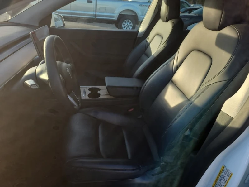 Tesla Model Y * LONG RANGE * CARFAX * ФИНАНСИРАНЕ, снимка 5 - Автомобили и джипове - 53324466