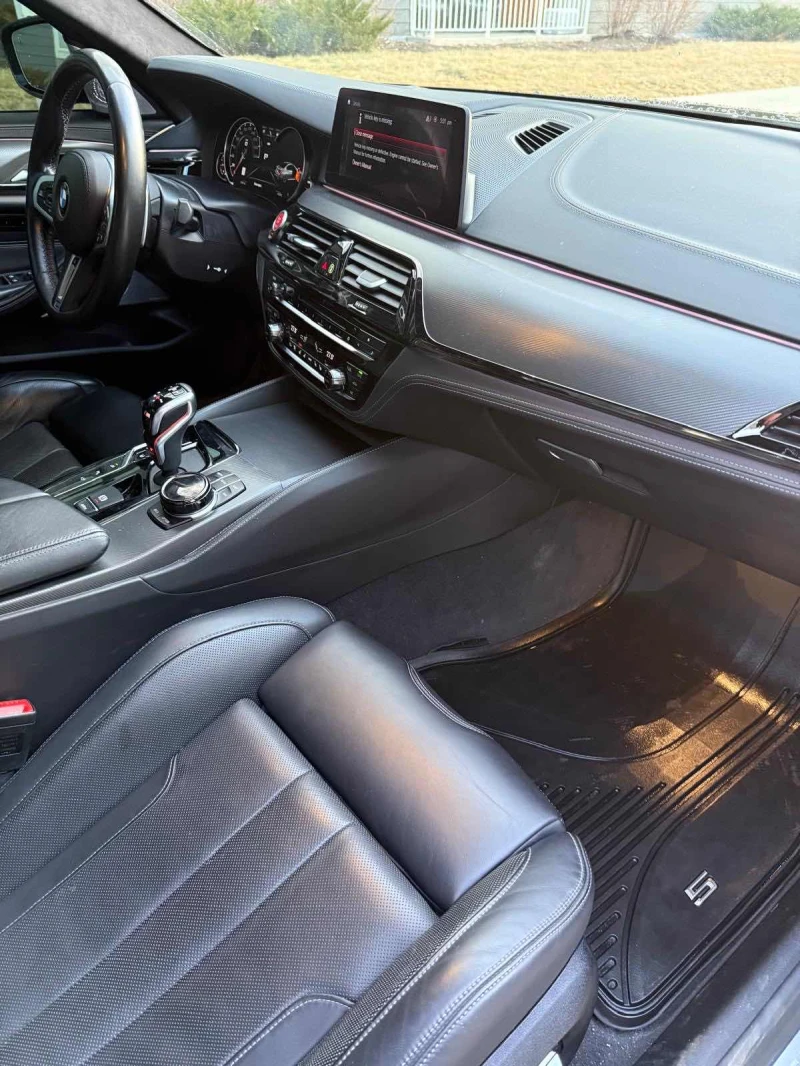 BMW M5 4.4L 8cyl AWD, снимка 4 - Автомобили и джипове - 53478954