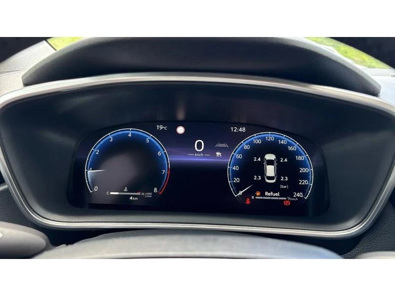 Toyota Corolla SDN 1.5 6MT EXECUTIVE MY25 - НОВА, снимка 14 - Автомобили и джипове - 54843923