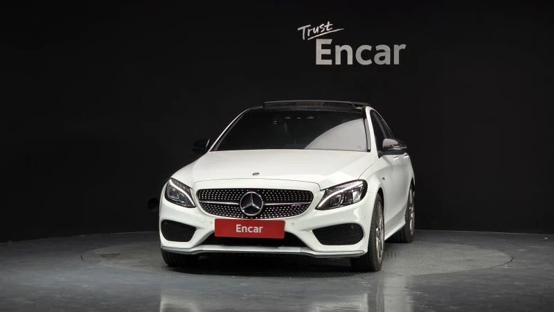 Mercedes-Benz C 43 AMG 2018* HEAD-UP* LED* KEYLESS* ALCANTARA* , снимка 2 - Автомобили и джипове - 55398182