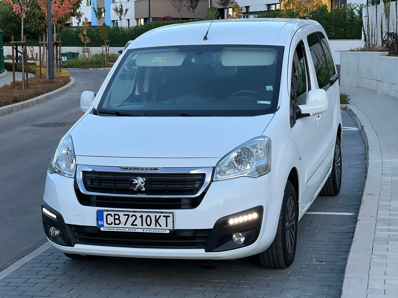 Peugeot Partner 1.6HDI* Tepee* N1* КРУИЗКОНТРОЛ* EU5* 4+ 1*  - изображение 2