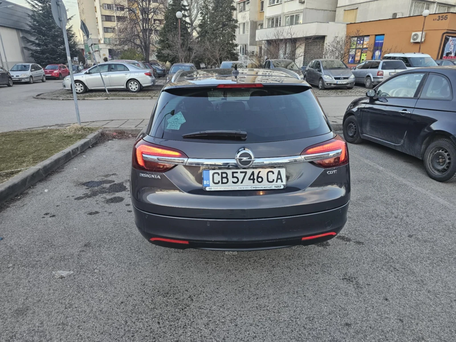 Opel Insignia, снимка 6 - Автомобили и джипове - 53177618